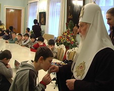 Грузія так близько. «...Усім робімо доброк, а найбільш одновірним!» – сказано в Біблії (Гал. 6:10). Світлина Андрія Гнатюка