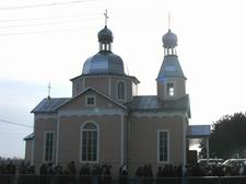 Новозбудований храм Успіння Пресвятої Богородиці в с. В’язівне Любешівського деканату. Фото Віталія Сарапіна