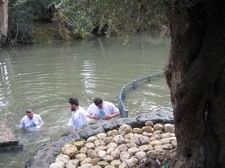 До священних вод ріки Йордан