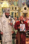 24 серпня 2014 р., луцький кафедральний собор Святої Трійці. Під час похорону бійця батальйону «Айдар» Сергія Климчука. Світлина інформаційної служби єпархії
