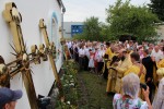 26 липня 2015 р. Освята накупольних хрестів храму Рівноапостольного князя Володимира в Ковелі. Світлина інформаційної служби єпархії.