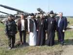 2 травня 2014 р. На Рівненському загальновійськовому полігоні. Світлина з архіву протоієрея Анатолія Александрука