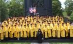 Священнослужителі Волинської єпархії після богослужіння на Володмирській гірці у Києві. Світлина Ярослава Близнюка