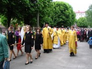 Хресний хід навколо храму Великомученика Юрія Переможця в Луцьку з нагоди престольного свята. Світлина Данила Зінкевича